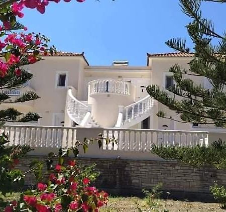 Villa Vourda Marathókampos Exterior foto